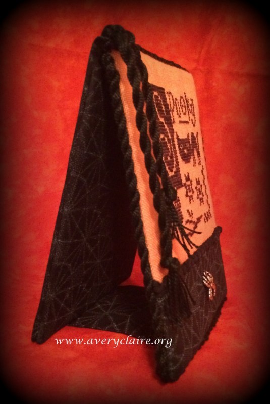 BeckyM - Spooky flatfold2