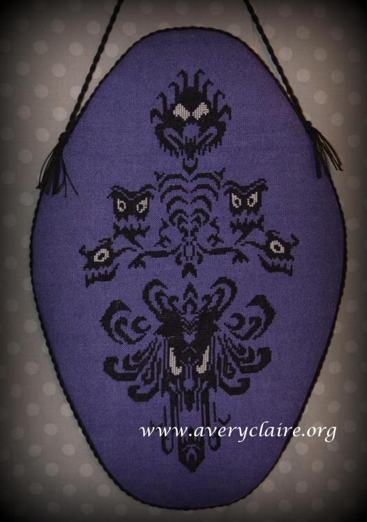 2016-PatL-LgHalloweenWallH-1